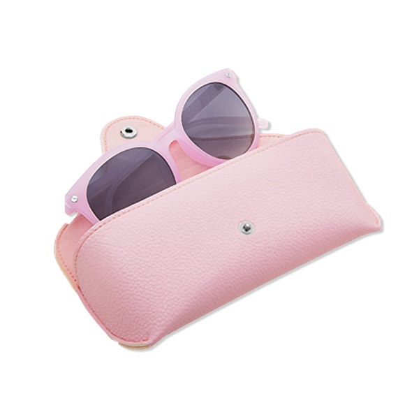 NEW Ariana Grande Pink Cloud Sunglasses with Case Fragrance Collection Exclusive